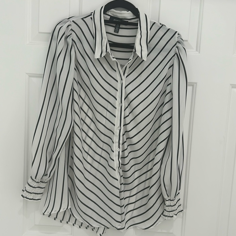 Ellen Tracy striped blouse L